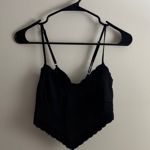 Forever 21 Other - Forever 21 Black Lace Trim Cami Top